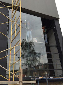 Fabricación express de cancelería de aluminio